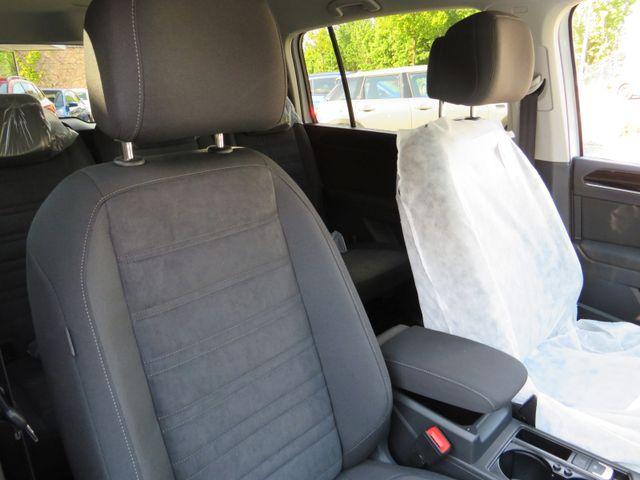 Volkswagen Touran 1.5 TSI Evo Highline DSG *NAVI,7-SITZER* 