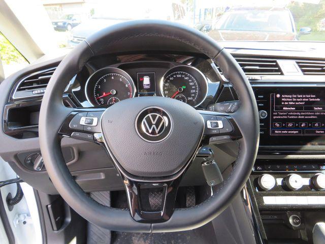 Volkswagen Touran 1.5 TSI Evo Highline DSG *NAVI,7-SITZER* 