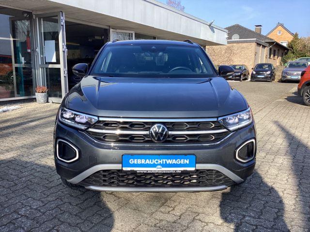 Volkswagen T-Roc 1.5 TSI DSG Move mit STANDHEIZUNG und AHK 