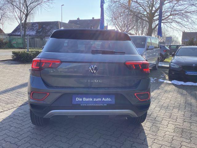 Volkswagen T-Roc 1.5 TSI DSG Move mit STANDHEIZUNG und AHK 