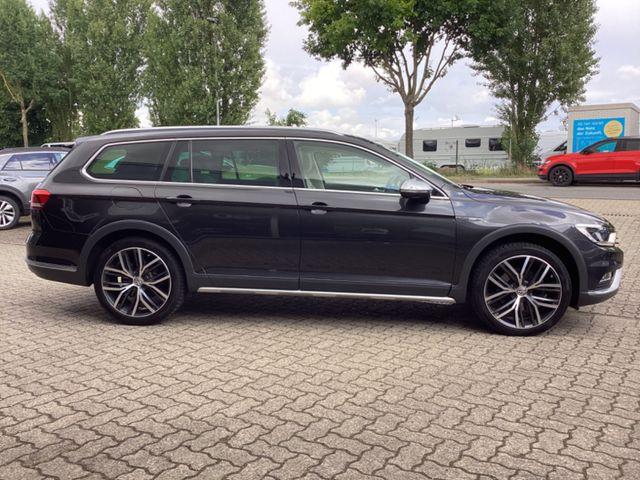 Volkswagen Passat Alltrack 2.0 TDI DSG 4Motion *ZAHNR. NEU* 