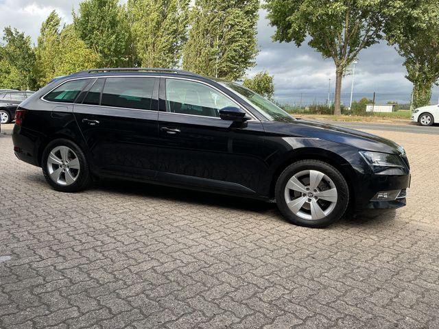 Skoda Superb Combi 2.0 TDI Ambition *STANDH.,NAVI,XEN* 