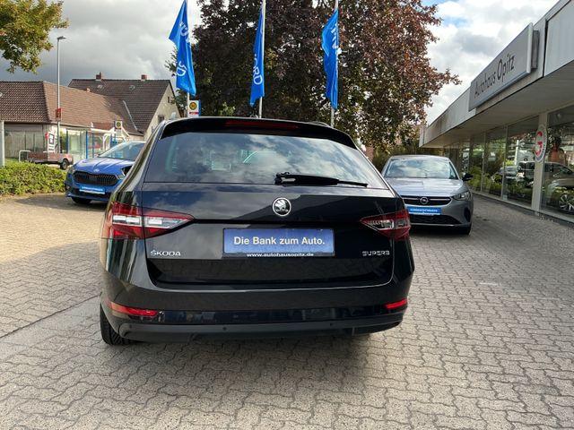 Skoda Superb Combi 2.0 TDI Ambition *STANDH.,NAVI,XEN* 