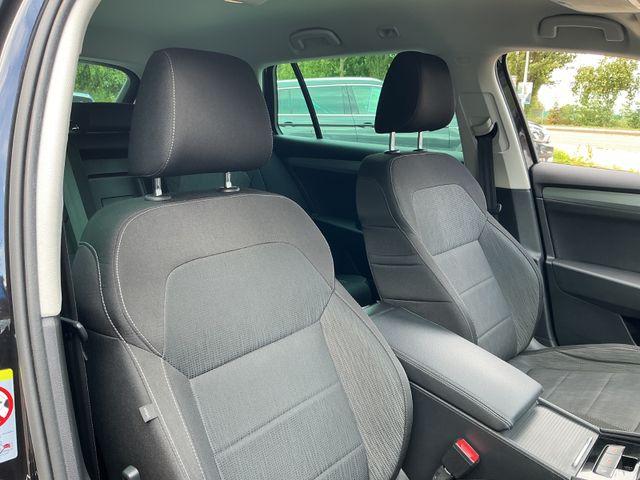 Skoda Superb Combi 2.0 TDI Ambition *STANDH.,NAVI,XEN* 