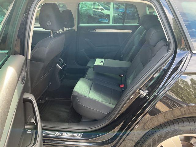 Skoda Superb Combi 2.0 TDI Ambition *STANDH.,NAVI,XEN* 