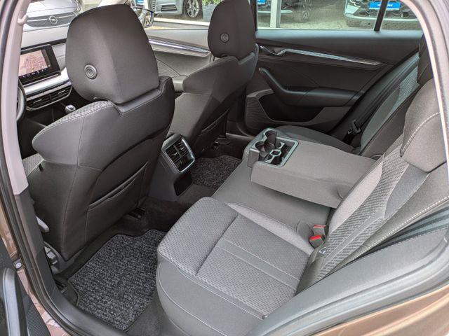 Skoda Octavia Combi 1.5 TSI Style *1.HAND,NAVI,RFK* 