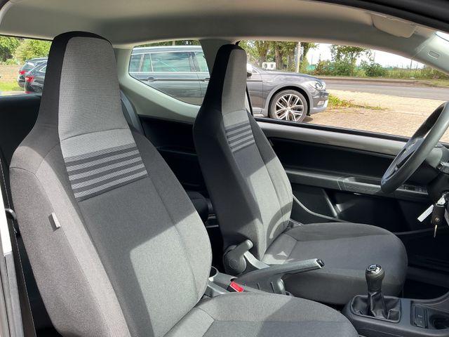 Volkswagen up! ! move *KLIMA,SITZH.,KAMERA,ALLWETTERR.* 