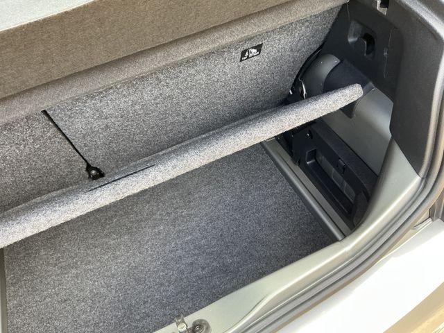 Volkswagen up! ! move *KLIMA,SITZH.,KAMERA,ALLWETTERR.* 