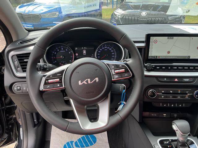 Kia Ceed Sportswagon cee'd 1.5 T-GDI DCT *NAVI,RFK,SHZ* 