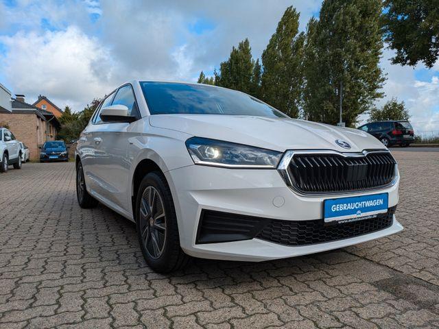 Skoda Fabia Sondermodell Tour *1.HAND,LED,APP* 