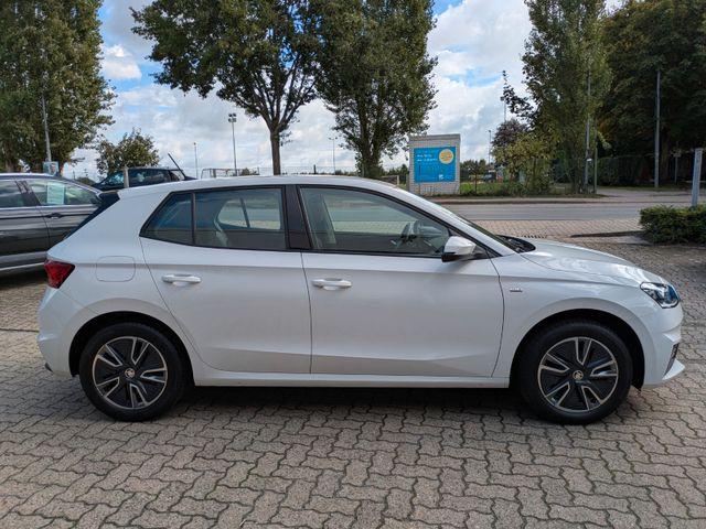 Skoda Fabia Sondermodell Tour *1.HAND,LED,APP* 