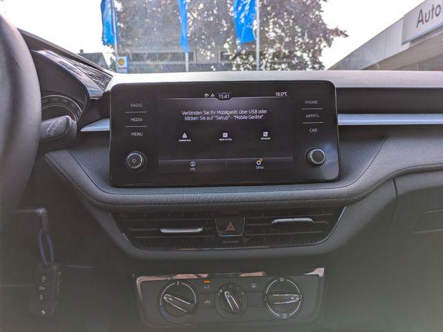 Skoda Fabia Sondermodell Tour *1.HAND,LED,APP* 