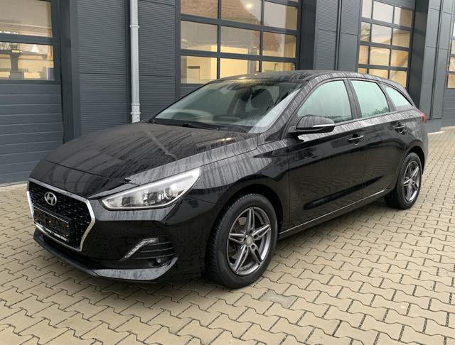 Hyundai i30 Kombi - 1.4 Trend*CarPlay*Sitzheizung*PDC*Lane Assist*Navi*