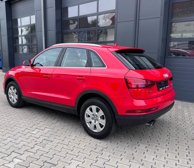 Audi Q3 1.4 TFSI Basis Ultra*PDC*LED*SHZ*AHK 