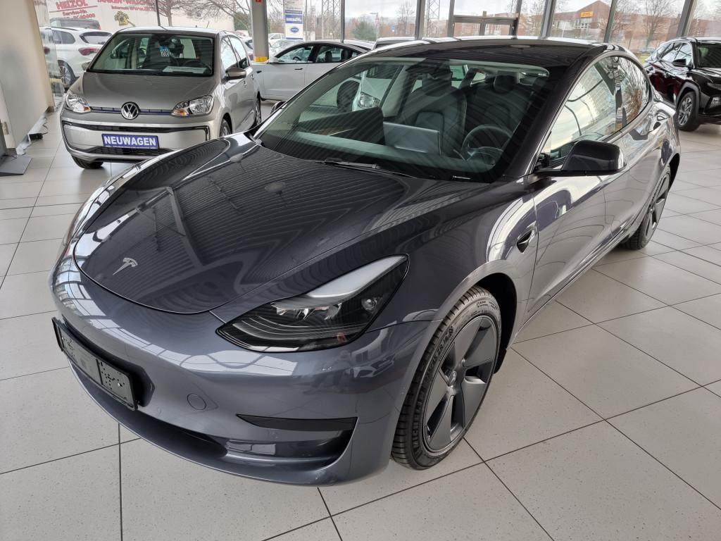 Autos kaufen at Neuwagen Tesla Model 3 Dual Motor Allrad Refresh 21 