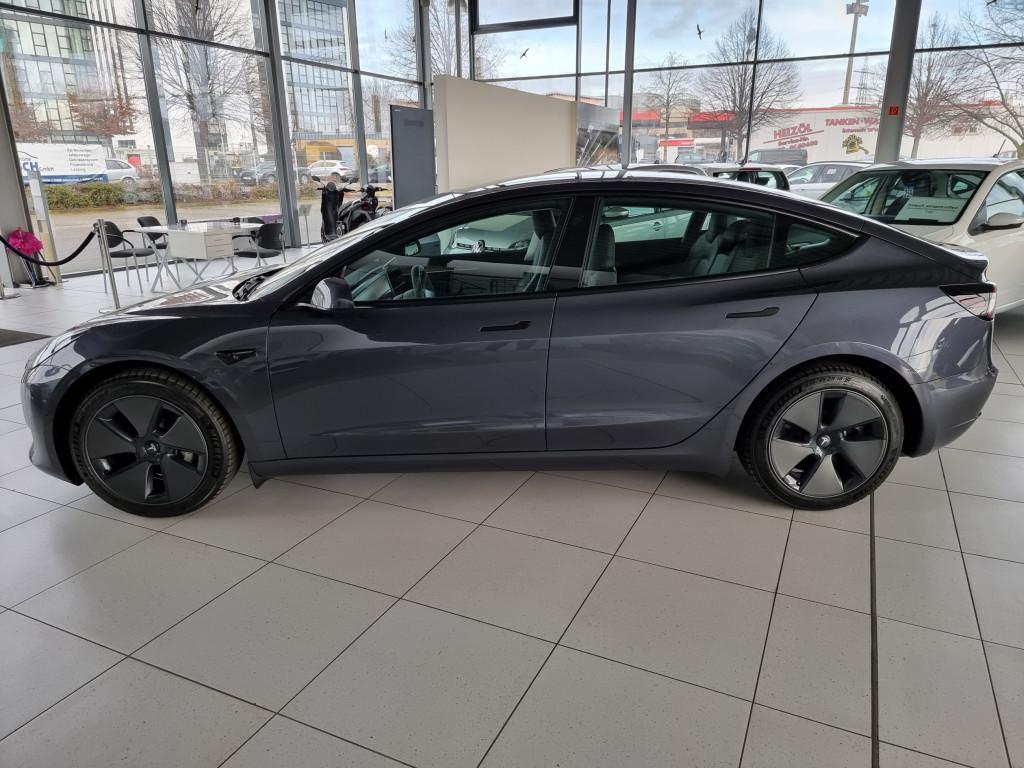 Autos kaufen at Neuwagen Tesla Model 3 Dual Motor Allrad Refresh 21 