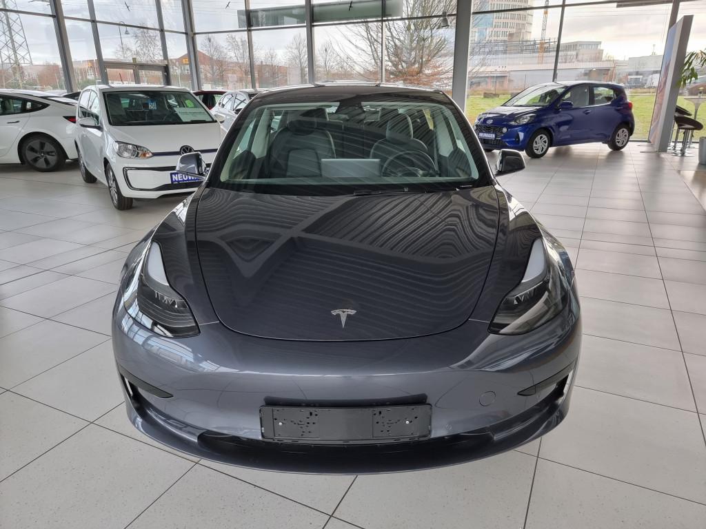 Autos kaufen at Neuwagen Tesla Model 3 Dual Motor Allrad Refresh 21 