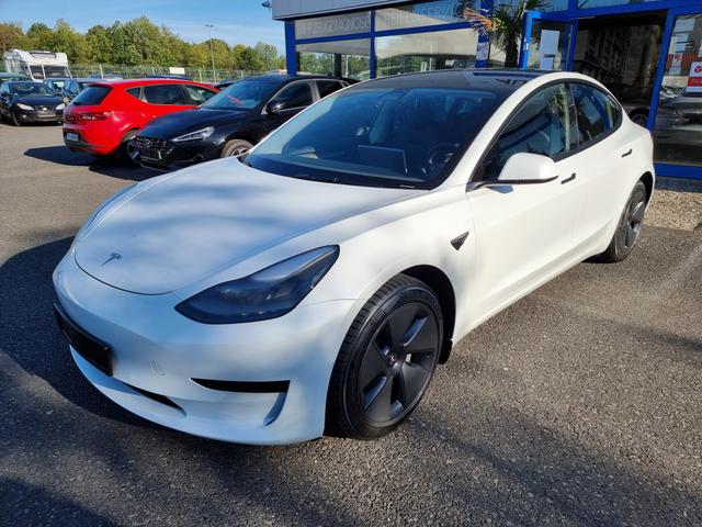 Gebrauchtfahrzeug Tesla Model 3 - Standard Plus Deep Blue 