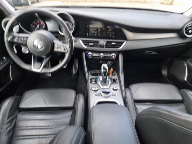 Alfa Romeo Giulia Veloce Q4 Automatik I NAVI Schiebedach 