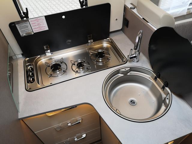 Etrusco Teilintegrierte Fiat 24 T7400SB | Complete Selection Gasregler DuoControl + EisEx Markise Hubbett Sofort verfügbar! 