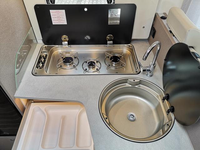 Etrusco T-Model MJ25 T7300SB 140 PS AT 