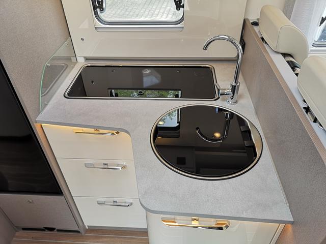 Etrusco T-Model MJ25 T7300SB 140 PS AT 
