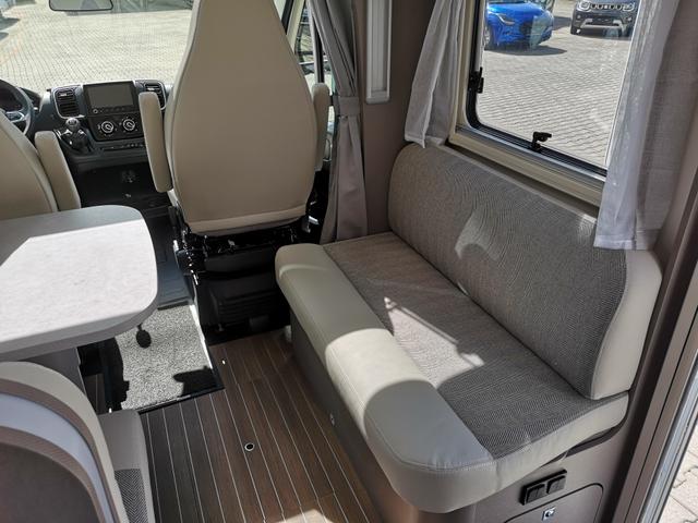 Etrusco T-Model MJ25 T7300SB 140 PS AT 