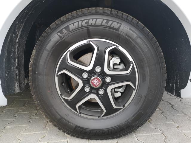 Etrusco Integrierte Fiat 24 I6900SB | 140 Automatik TV-Paket Chassis Paket Sofort verfügbar! 