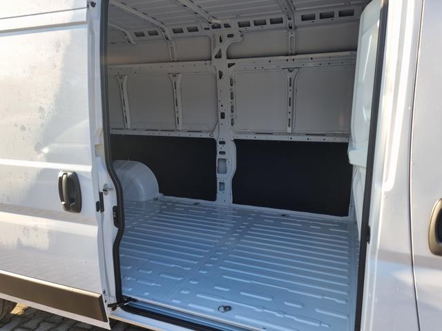 Fiat Ducato Kastenwagen Serie 2 Model 2024 Maxi 35 L4H2 140 M-Jet | Heckflügeltüren mit 260° Öffnung LED-Licht 