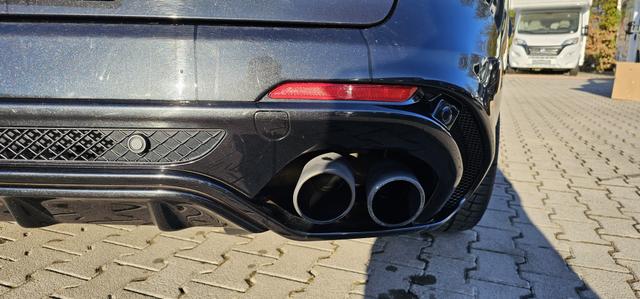 Alfa Romeo Stelvio 2.9 V6 Bi-turbo Quadrifoglio Q4 