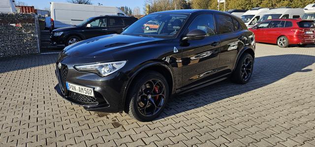 Alfa Romeo Stelvio 2.9 V6 Bi-turbo Quadrifoglio Q4 
