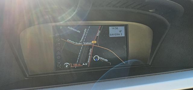 BMW 3er Touring - 325 d DPF 