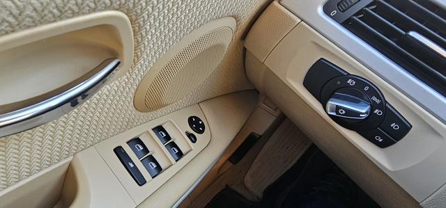 BMW 3er Touring - 325 d DPF 