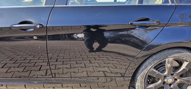 BMW 3er Touring - 325 d DPF 