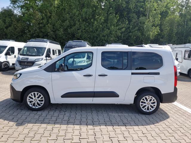 Fiat Doblò DOBLO Combi Maxi 7-Sitzer 1.5 Blue HDI 