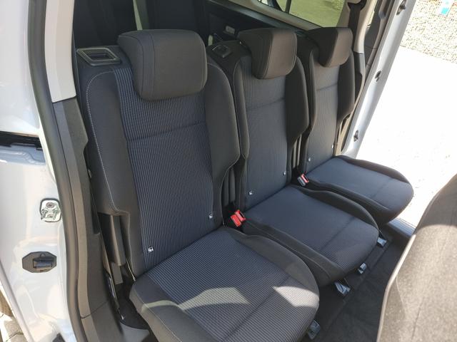 Fiat Doblò DOBLO Combi Maxi 7-Sitzer 1.5 Blue HDI 