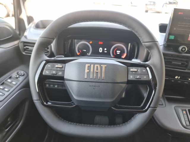 Fiat Doblò DOBLO Combi Maxi 7-Sitzer 1.5 Blue HDI 