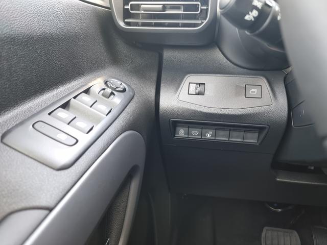 Fiat Doblò DOBLO Combi Maxi 7-Sitzer 1.5 Blue HDI 