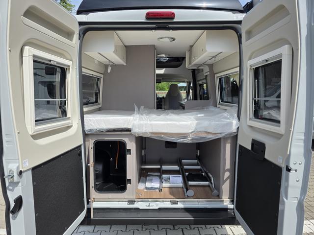 Etrusco Campervan Fiat 24 CV540DB | Complete Selection 140 PS Schlafdach Schwarz Sofort verfügbar! 