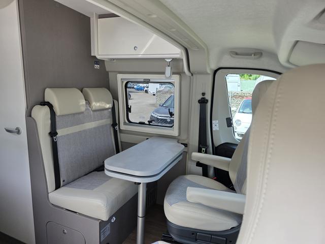 Etrusco Campervan Fiat 24 CV540DB | Complete Selection 140 PS Schlafdach Schwarz Sofort verfügbar! 