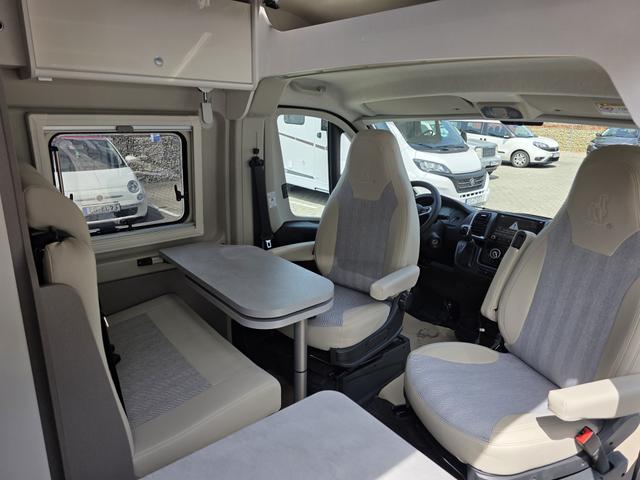 Etrusco Campervan Fiat 24 CV540DB | Complete Selection 140 PS Schlafdach Schwarz Sofort verfügbar! 