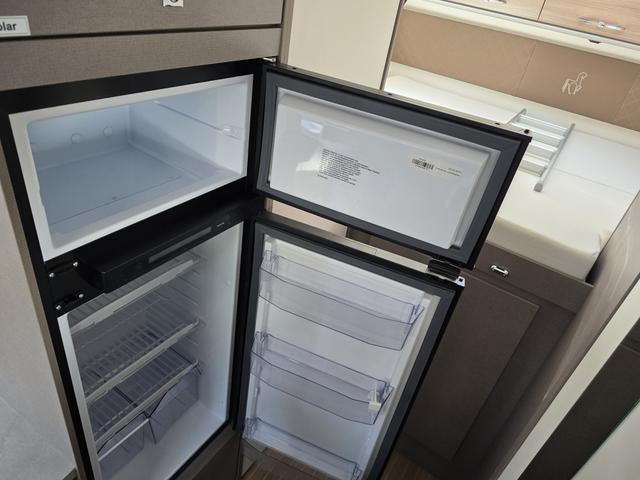 Etrusco Alkoven 2022 A 7300 DB A7300DB MJ2023 Dachklima | Solar Lithium RFK Sofort 