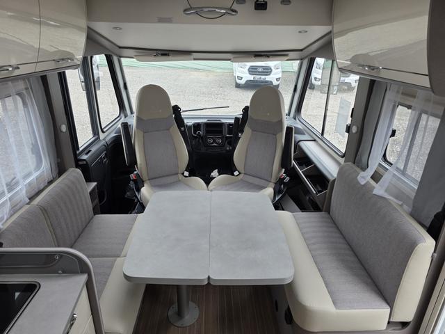 Etrusco Integrierte Fiat 24 I7400SBC 180 AT MJ25 
