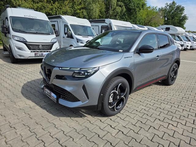 Alfa Romeo Junior - Ibrida Speciale 1.2 VGT