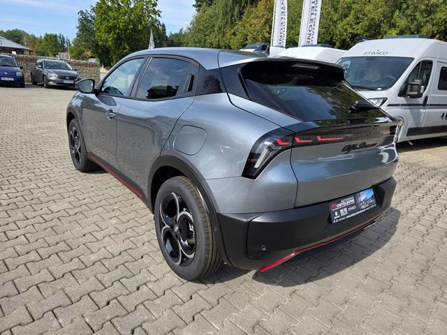 Alfa Romeo Junior Ibrida Speciale 1.2 VGT 