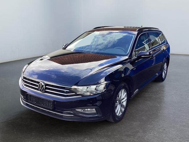 Volkswagen / Passat Variant / Schwarz / / / 