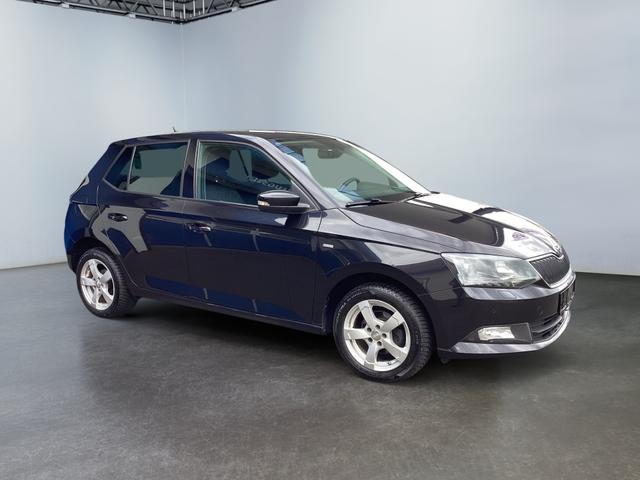 Skoda / Fabia / Schwarz / / / 