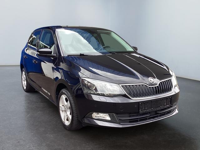 Skoda / Fabia / Schwarz / / / 