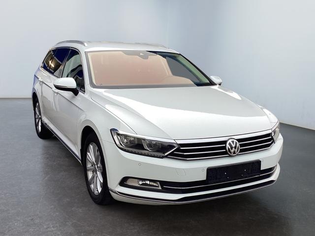 Volkswagen / Passat Variant / Weiß / / / 