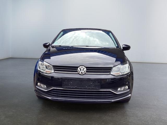 Volkswagen / Polo / Schwarz / / / Polo 1.2 TSI Comfortline BMT